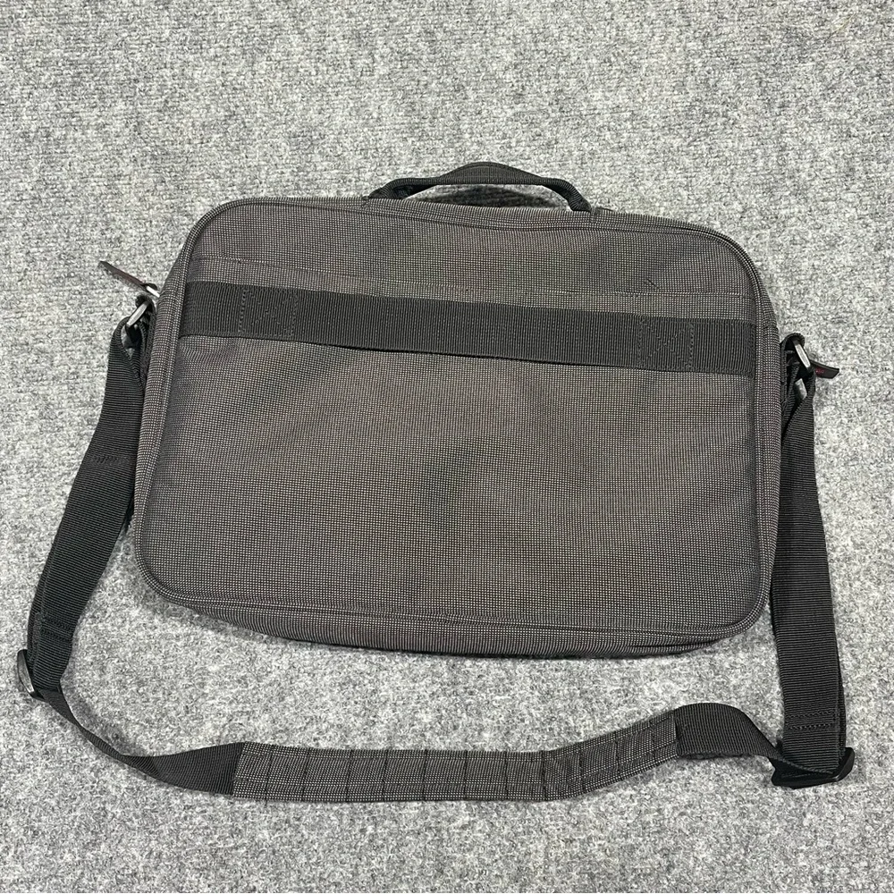 OGIO sleek renegade